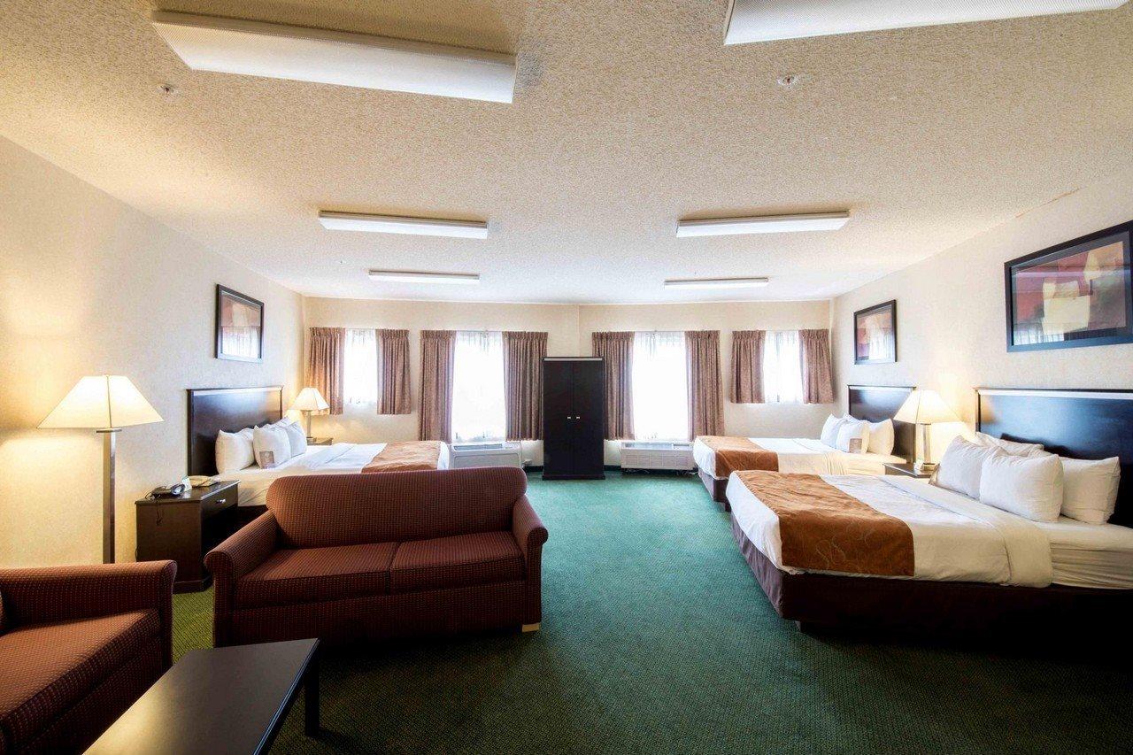 דילון Comfort Suites Summit County מראה חיצוני תמונה