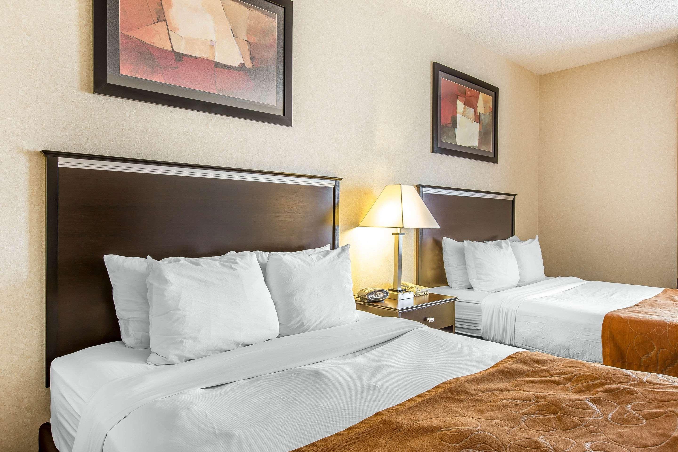 דילון Comfort Suites Summit County מראה חיצוני תמונה