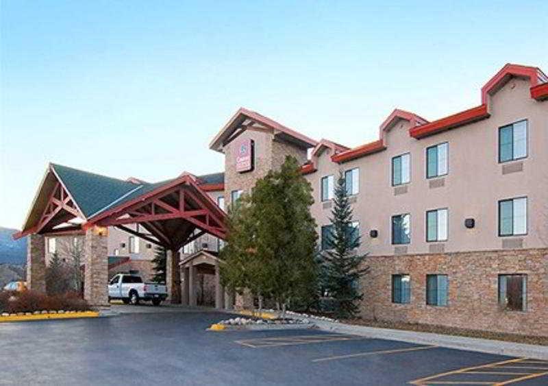דילון Comfort Suites Summit County מראה חיצוני תמונה